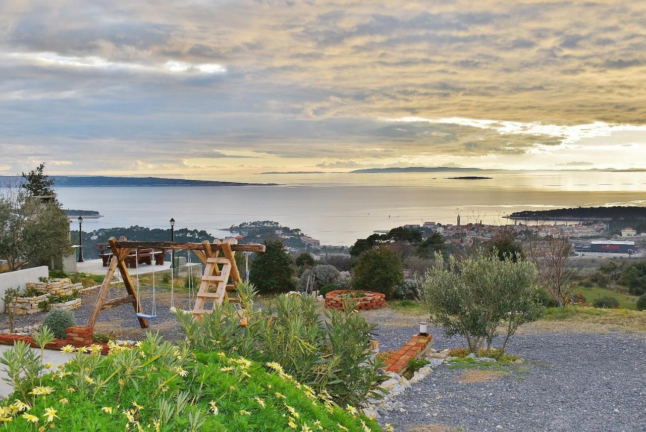 Apartments Panorama View Zeljko Scerbe Mundanije Экстерьер фото
